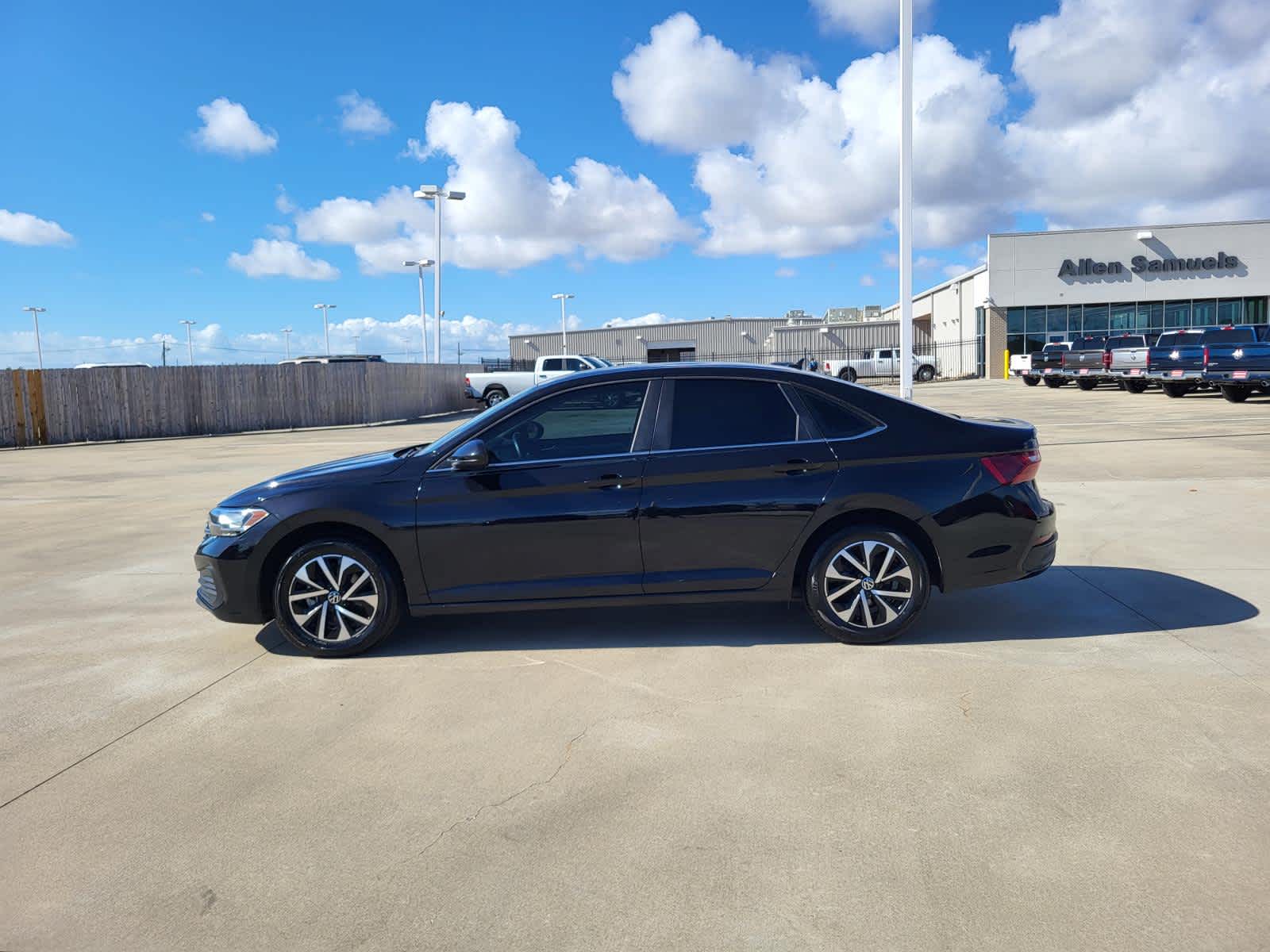 Used 2024 Volkswagen Jetta S with VIN 3VW5M7BU0RM024700 for sale in Aransas Pass, TX