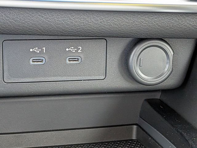 2026 Nissan Rogue SV photo 20