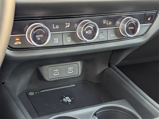 2026 Honda HR-V EX-L photo 17
