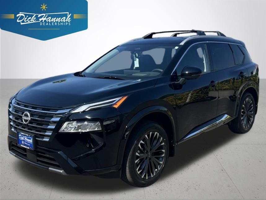 2026 Nissan Rogue Platinum's photo