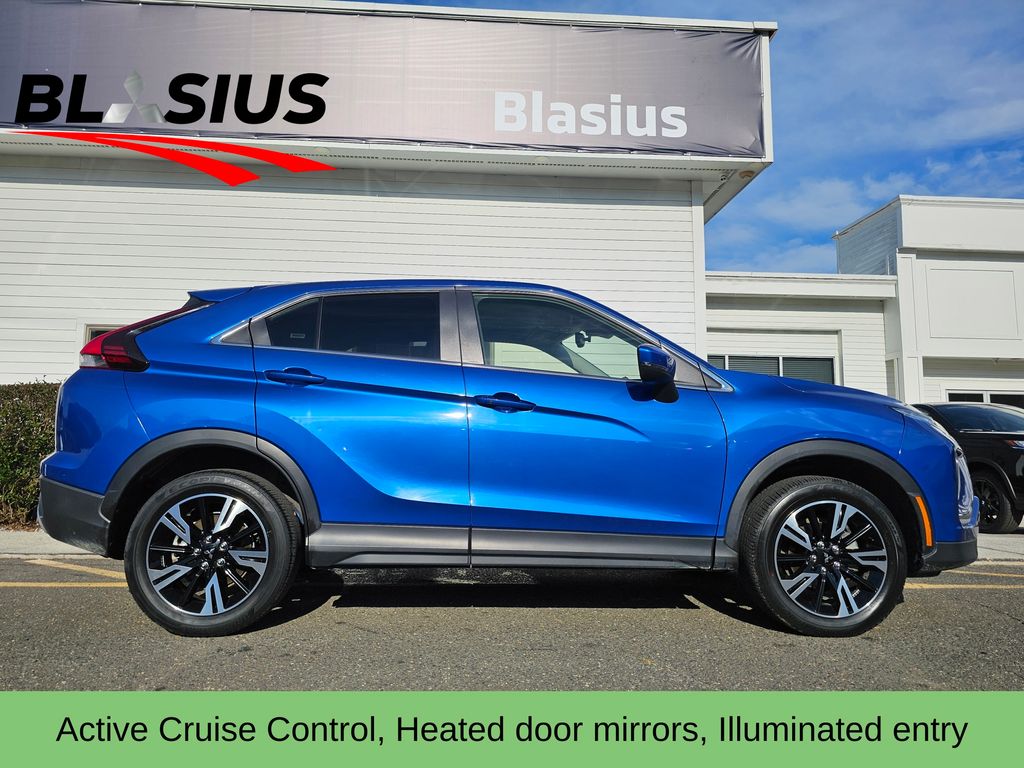 2024 Mitsubishi Eclipse Cross SE photo 2