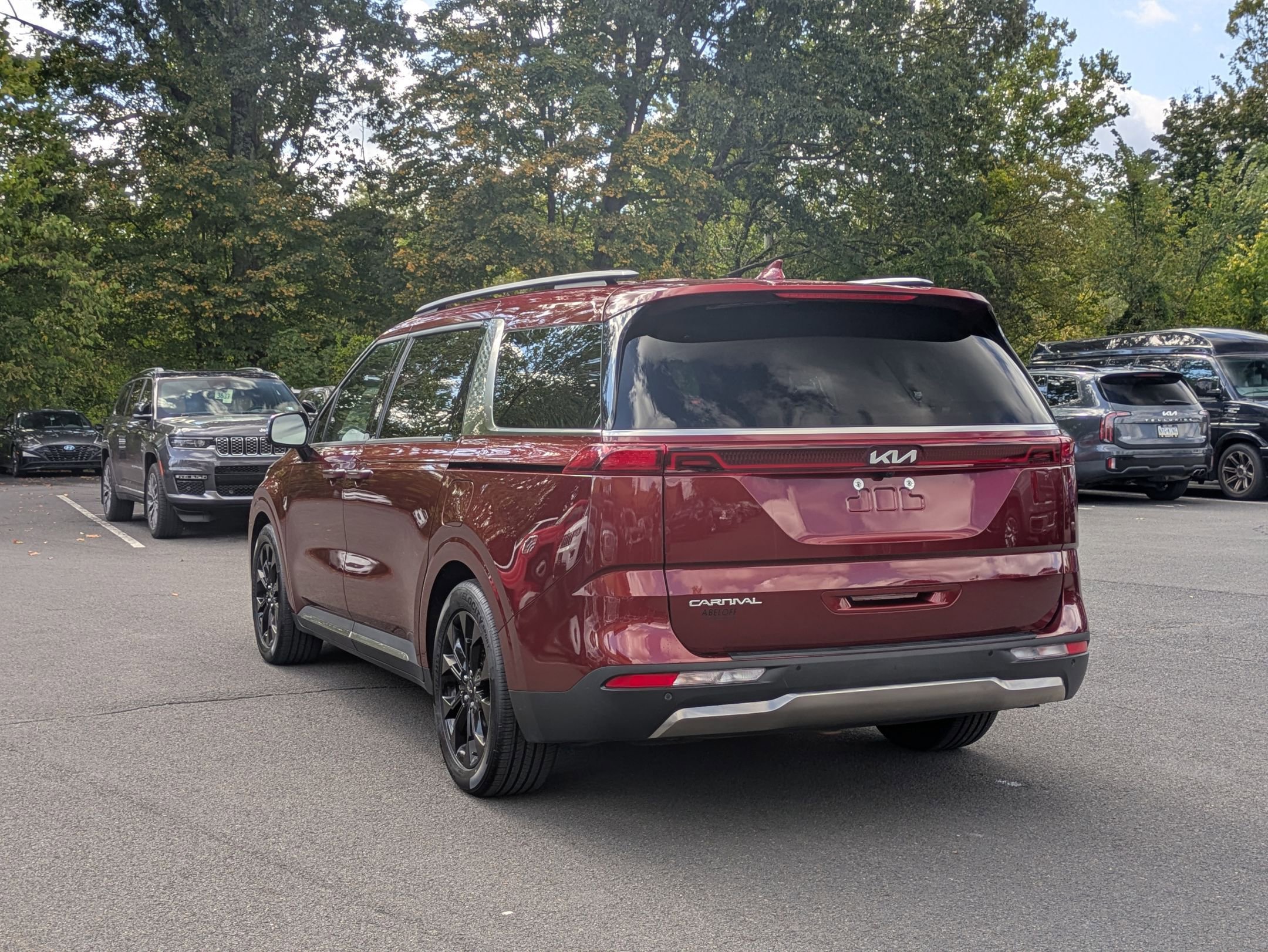 2023 Kia Carnival SX Prestige photo 3