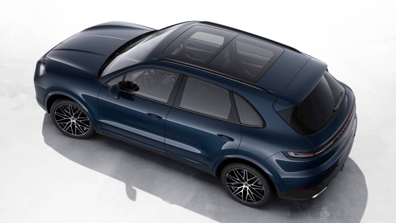 2026 Porsche Cayenne photo 4