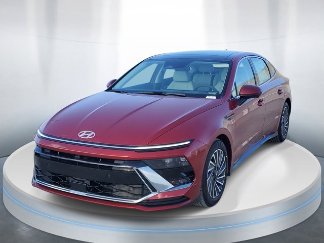 2025 Hyundai Sonata Hybrid Limited photo 2