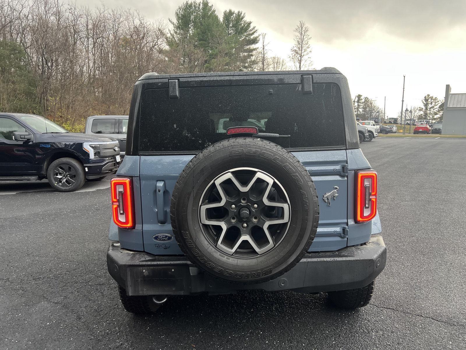 2024 Ford Bronco Outer Banks photo 4