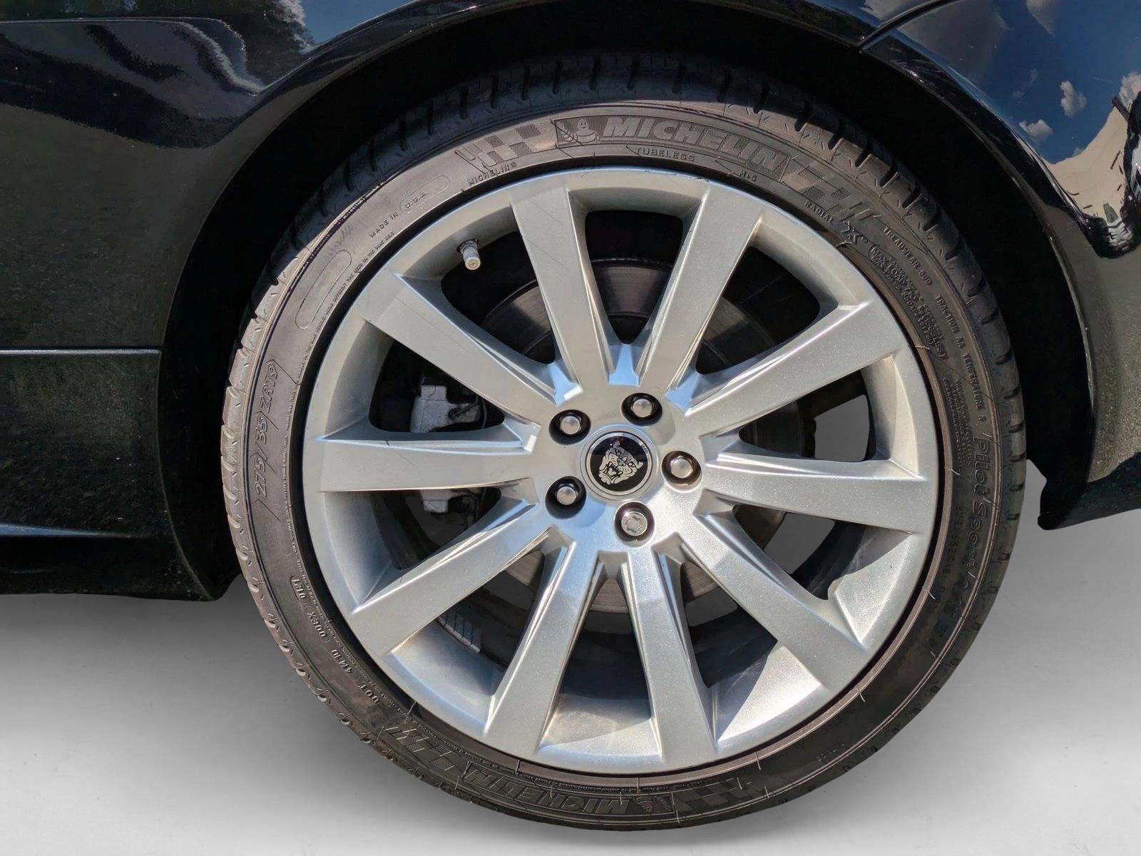 2009 Jaguar XK Base photo 21