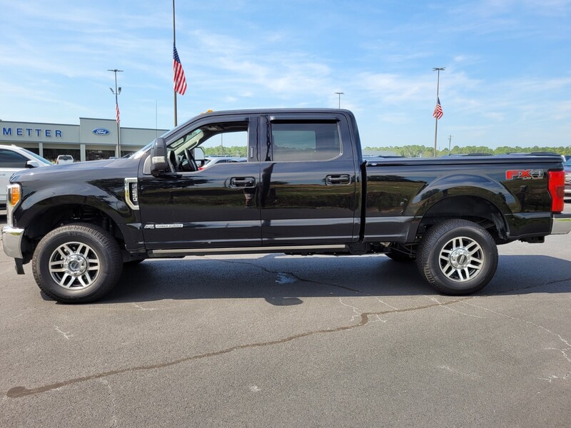 2019 Ford F-250 Lariat photo 4