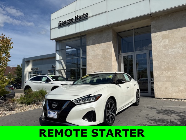 2023 Nissan Maxima SV photo 3