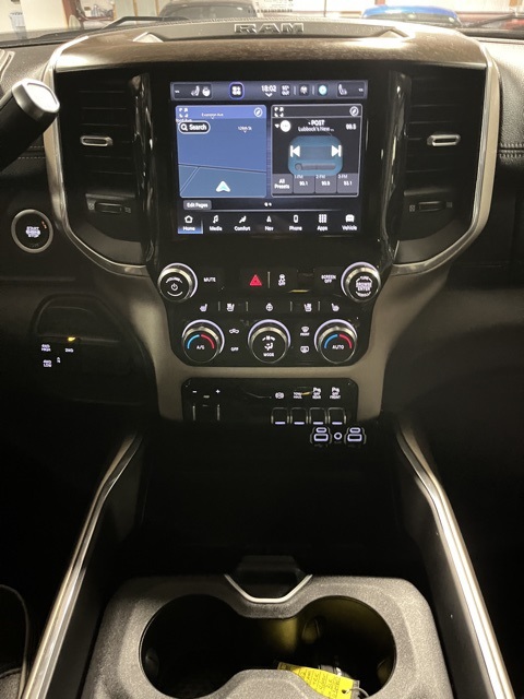 2022 Ram 2500 Laramie photo 25