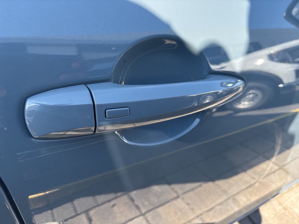 2024 Nissan Sentra SV photo 35