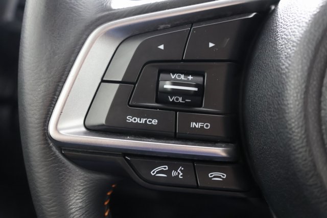 2019 Subaru Crosstrek 2.0i Premium photo 9