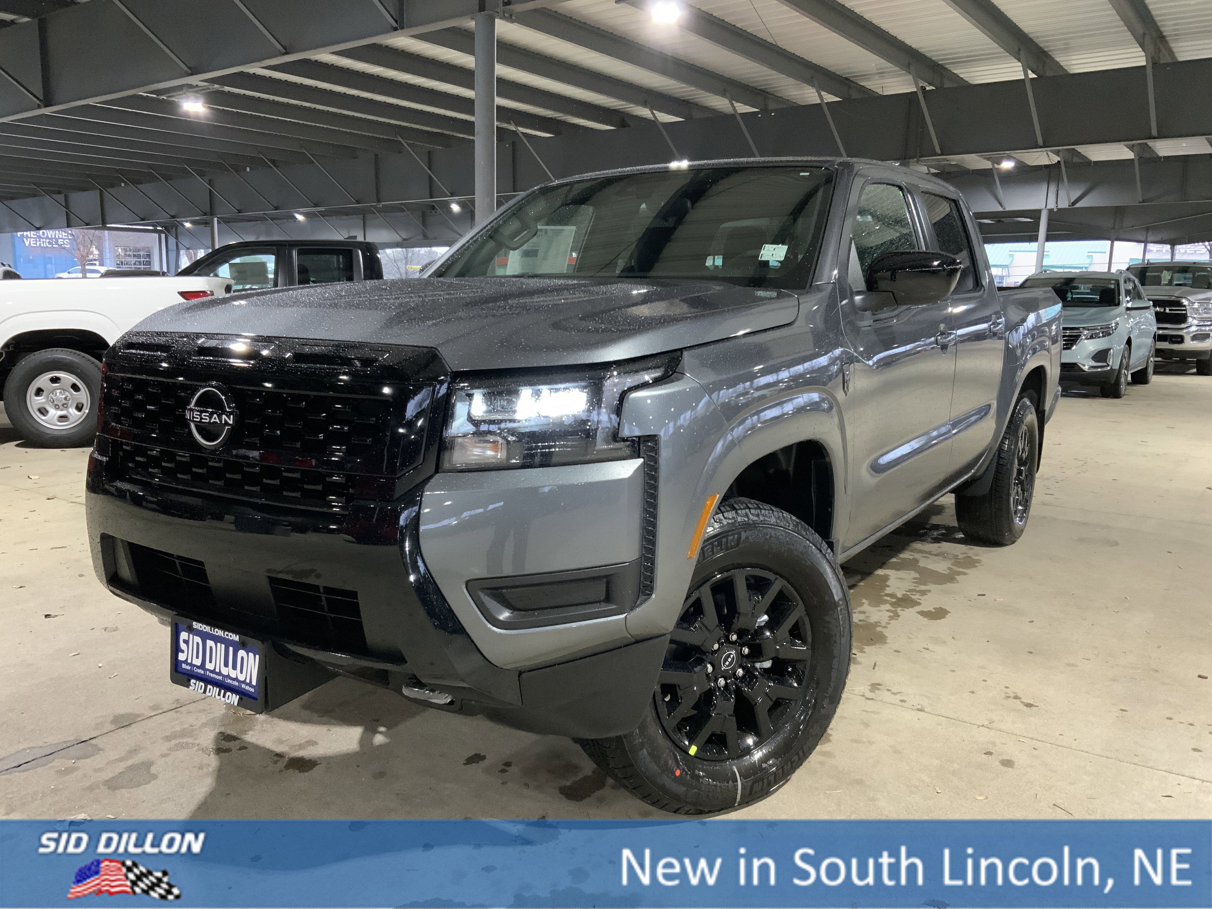 2026 Nissan Frontier SV's photo