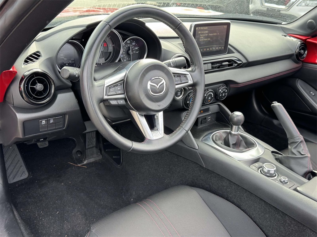 2016 Mazda MX-5 Miata Miata photo 2