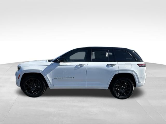 2025 Jeep Grand Cherokee Summit photo 7