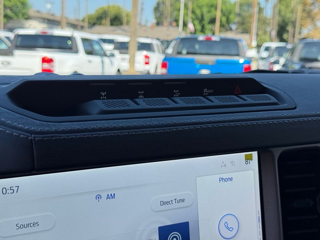 2025 Ford Bronco Outer Banks photo 10
