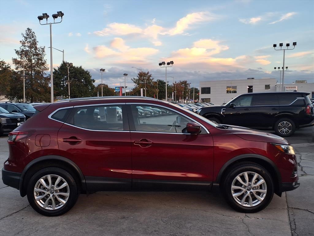2021 Nissan Rogue Sport SV photo 4