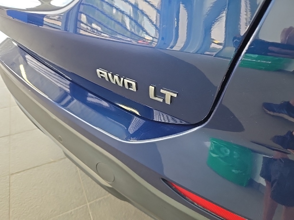 2022 Chevrolet Equinox LT photo 10