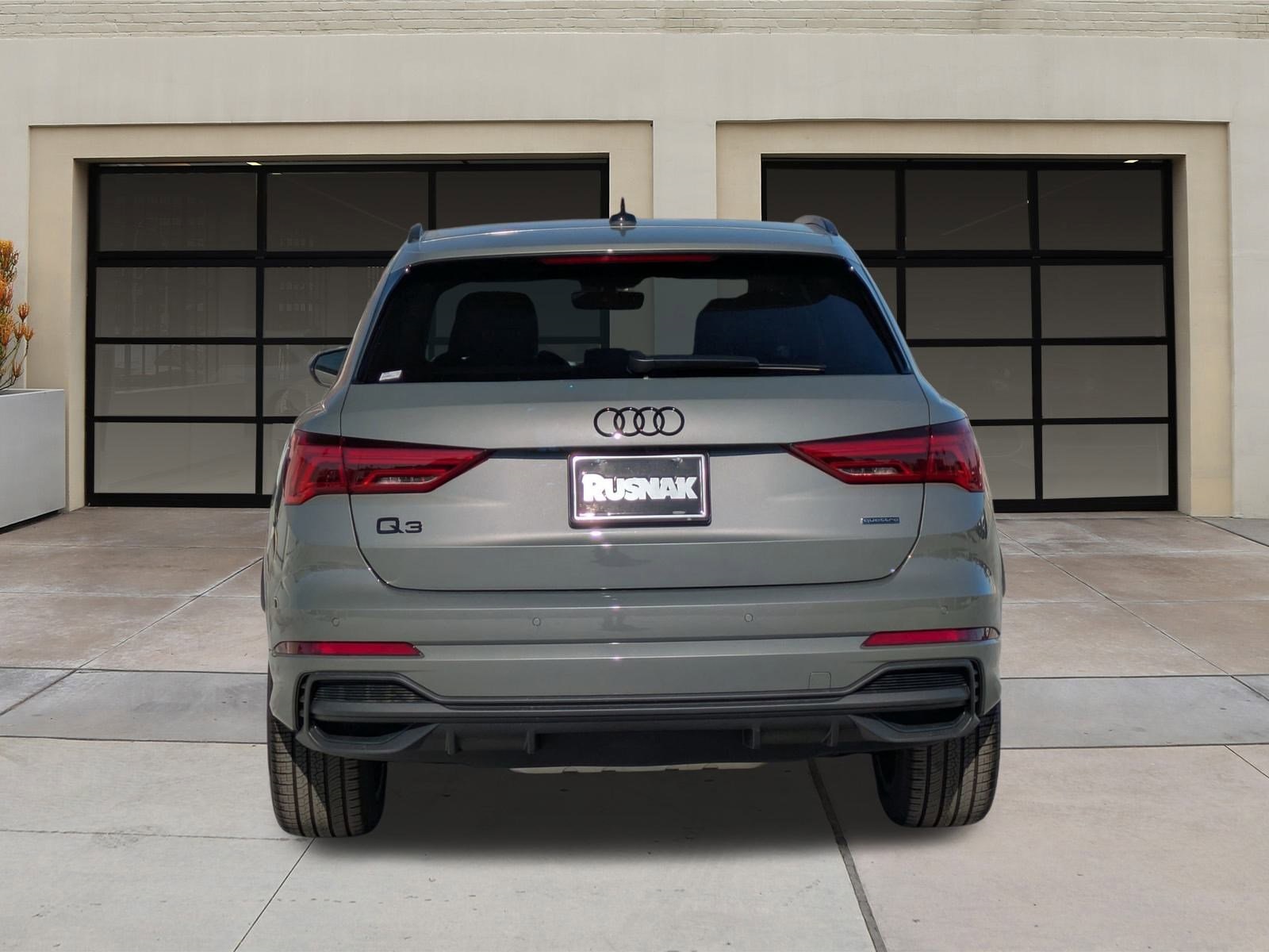 2025 Audi Q3 S line Premium photo 3