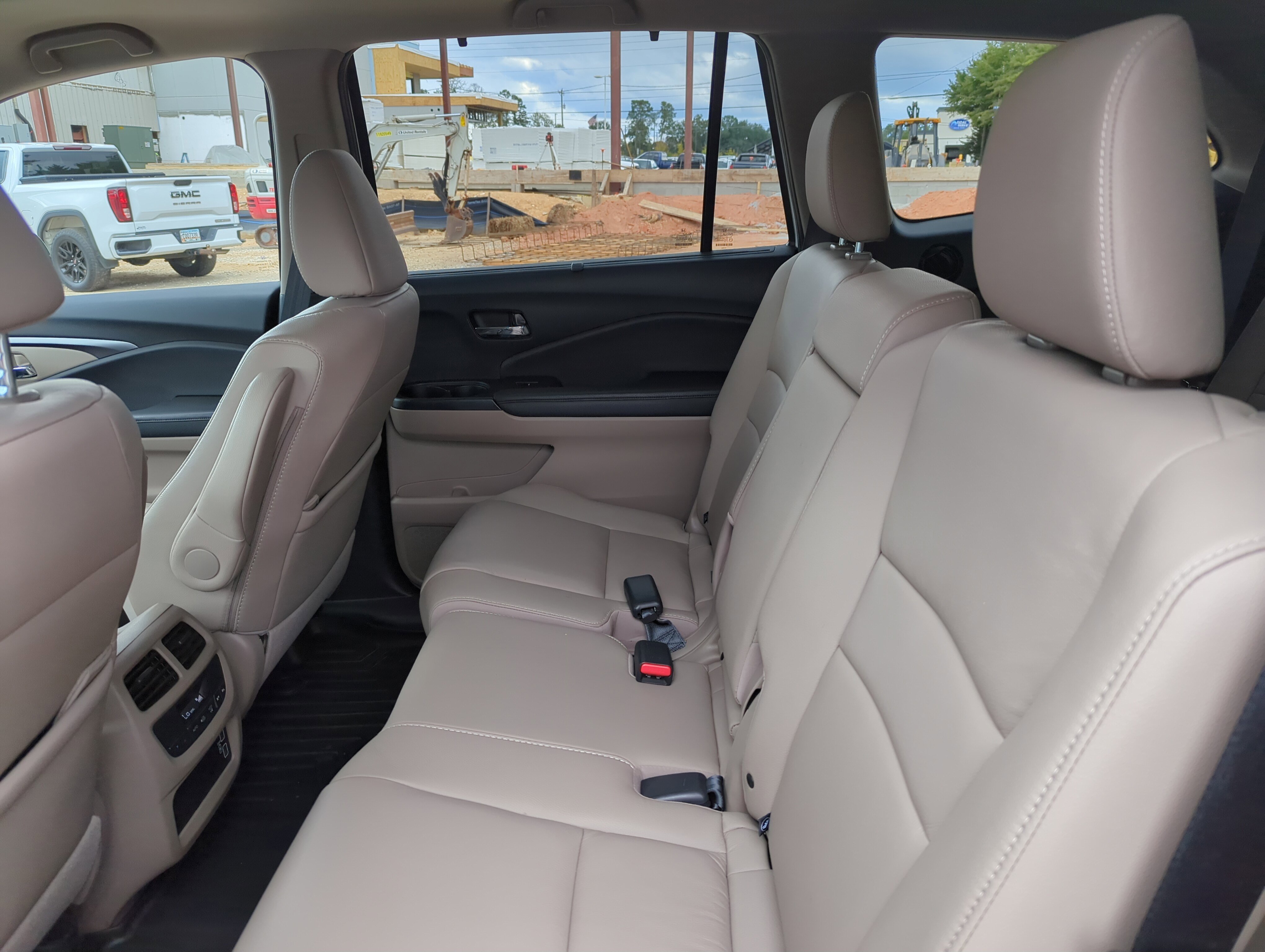 2021 Honda Pilot EX-L photo 12