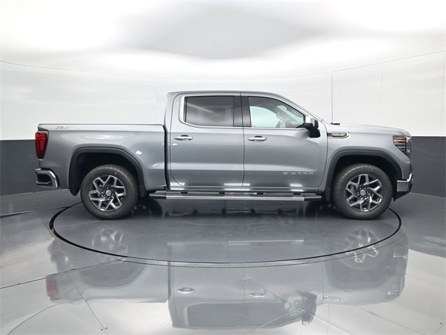 2026 Gmc Sierra 1500 SLT photo 2