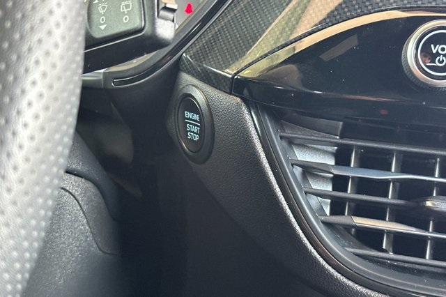 2023 Ford Escape ST-Line photo 21