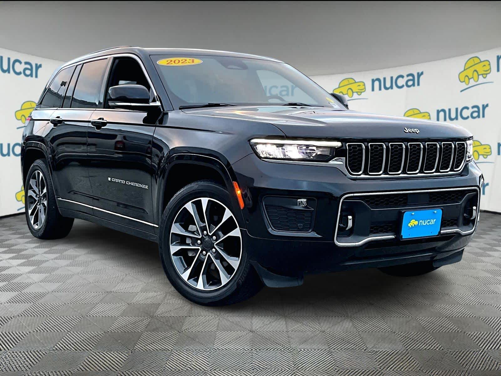 2023 Jeep Grand Cherokee Overland's photo