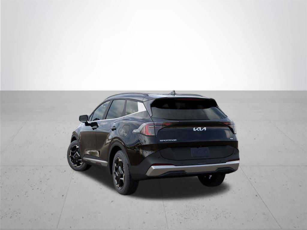2026 Kia Sportage EX photo 4