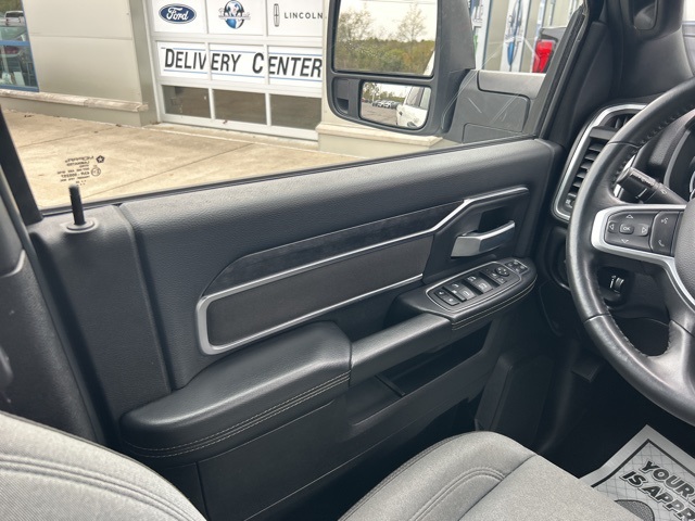 2024 Ram 2500 Big Horn photo 28