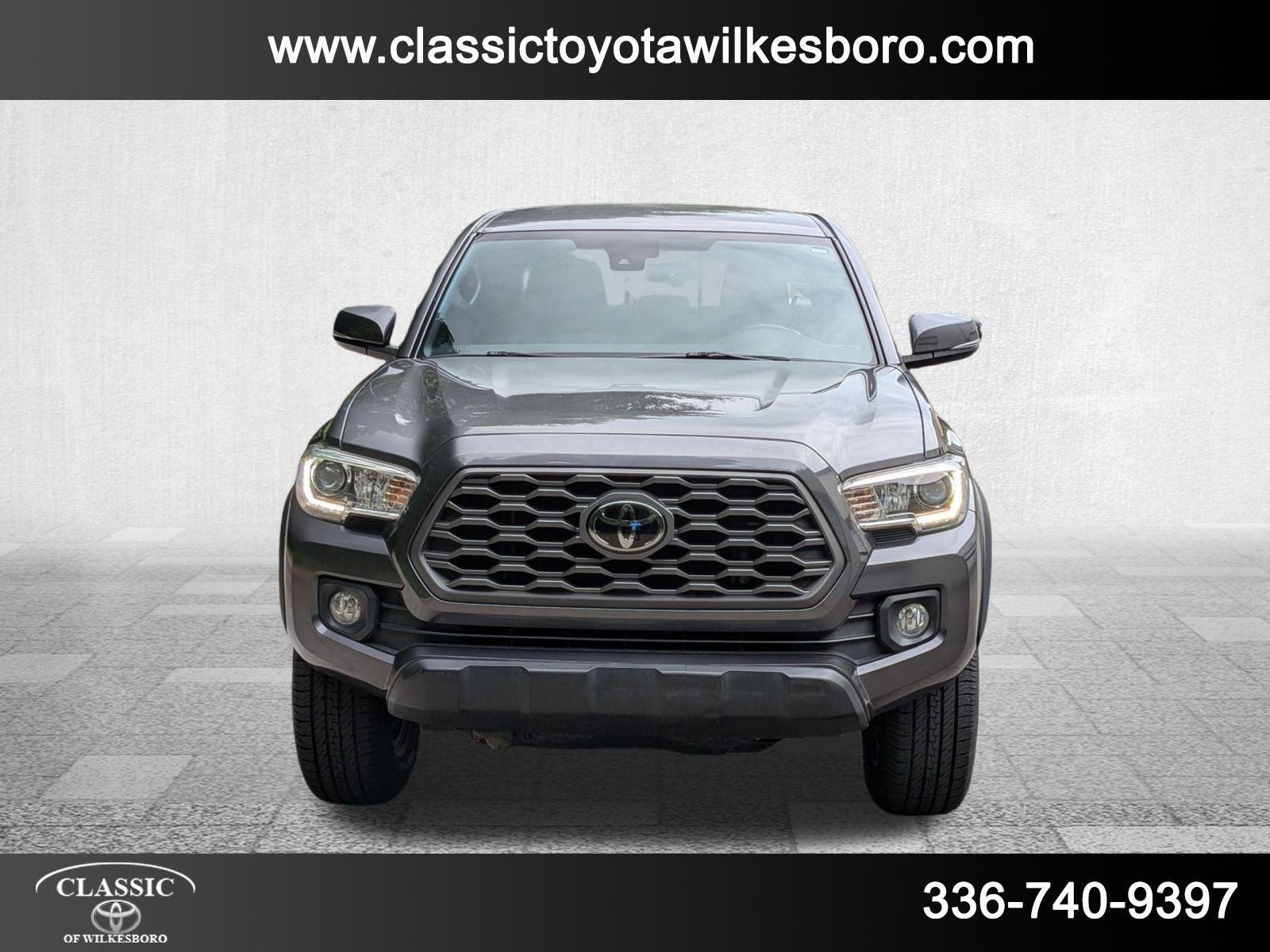 2022 Toyota Tacoma TRD Double Cab photo 2