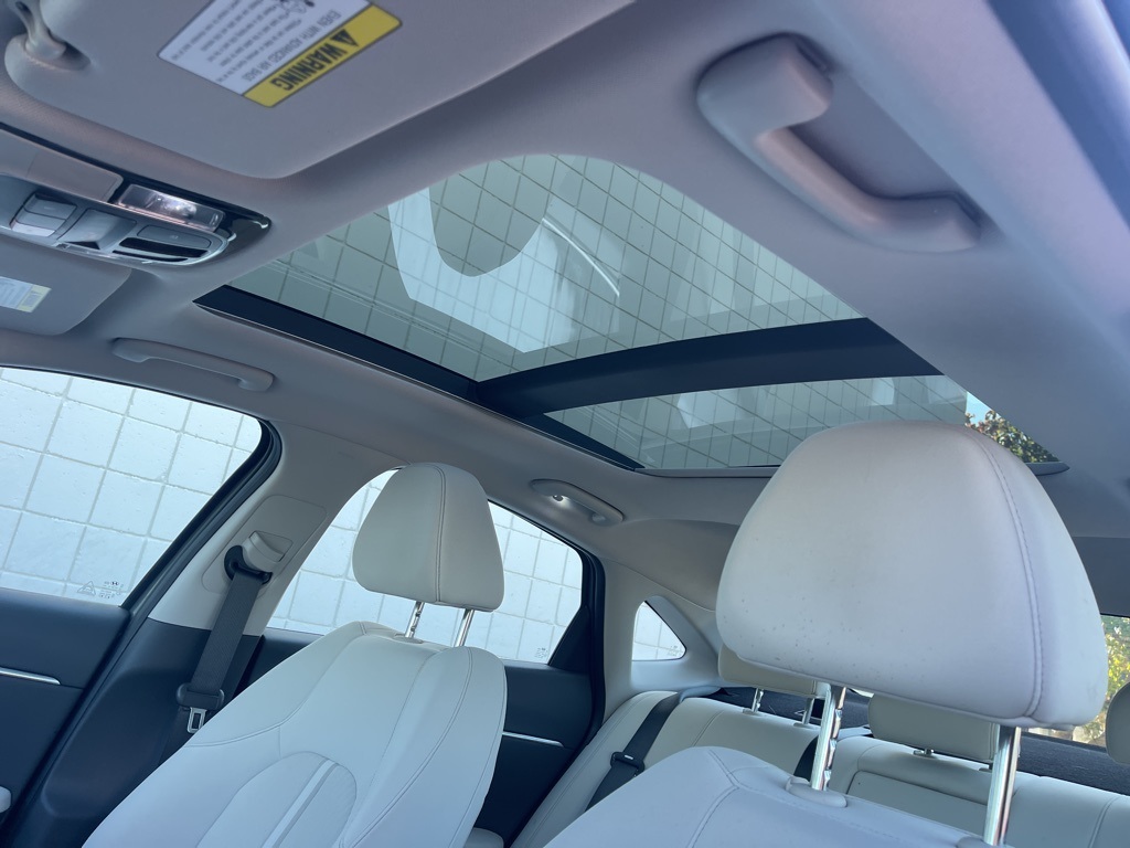 2022 Hyundai Sonata SEL Convenience N Line photo 5