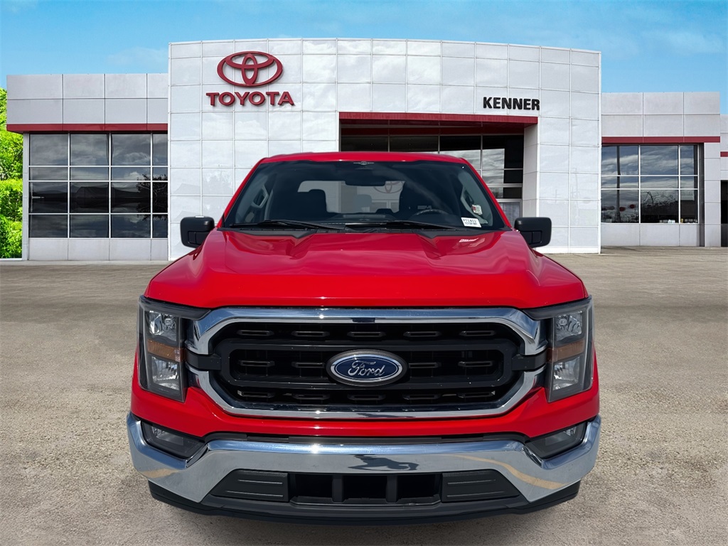 2023 Ford F-150 XLT photo 2