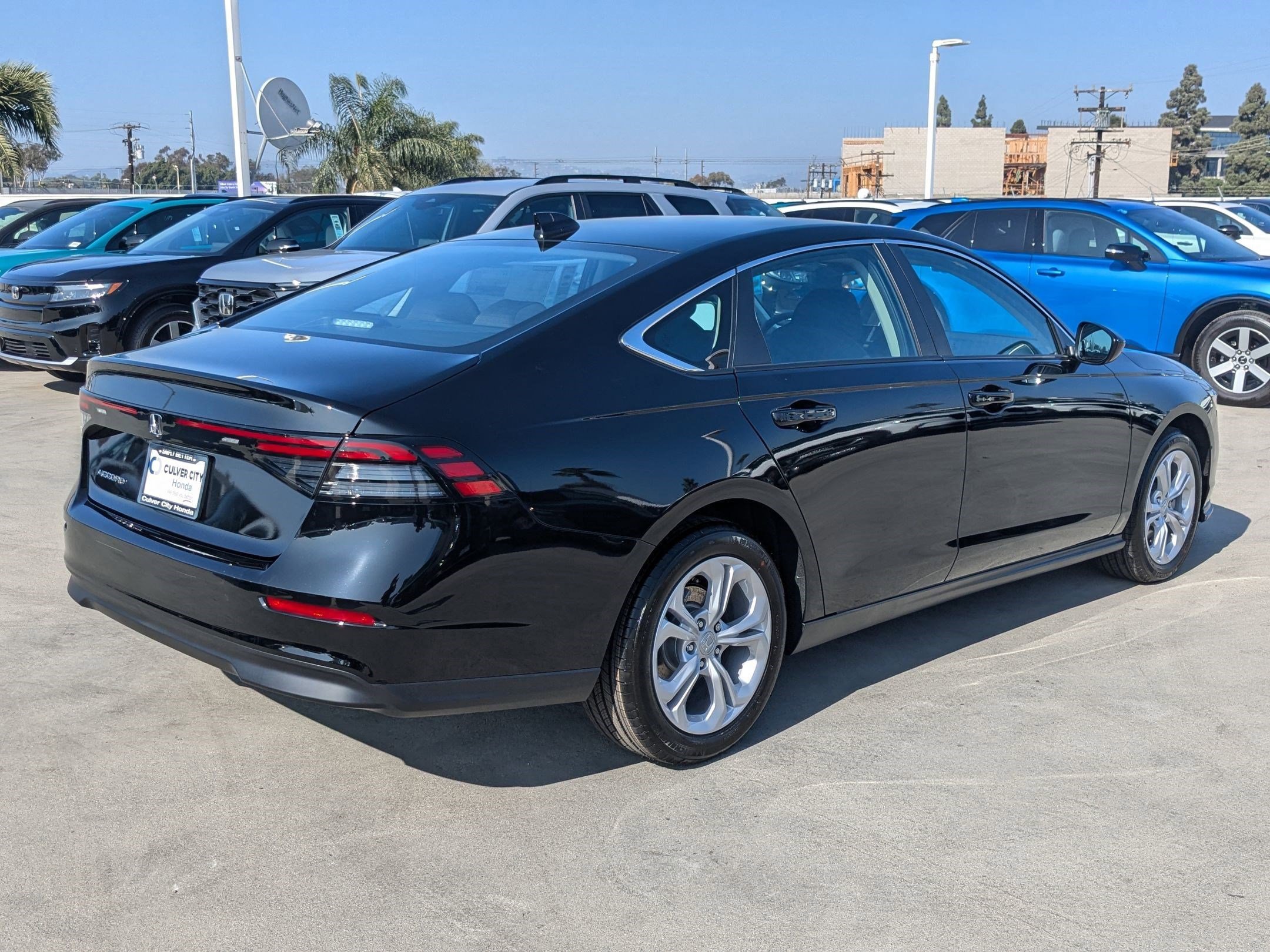 2025 Honda Accord LX photo 3