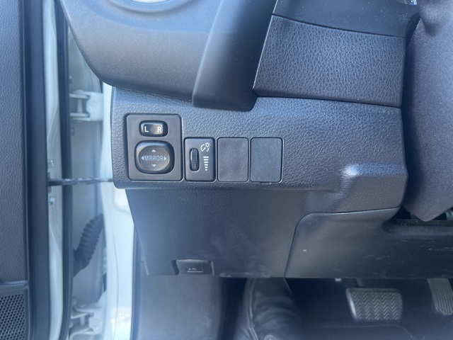 2017 Toyota Corolla LE photo 6