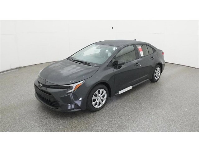 2026 Toyota Corolla LE's photo