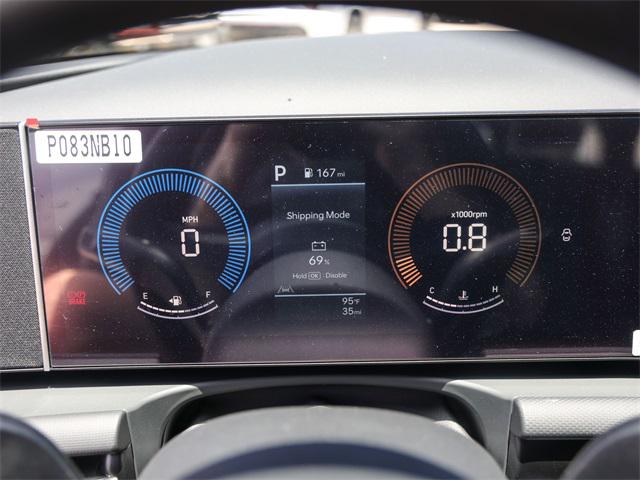 2025 Hyundai Santa Cruz SE photo 17