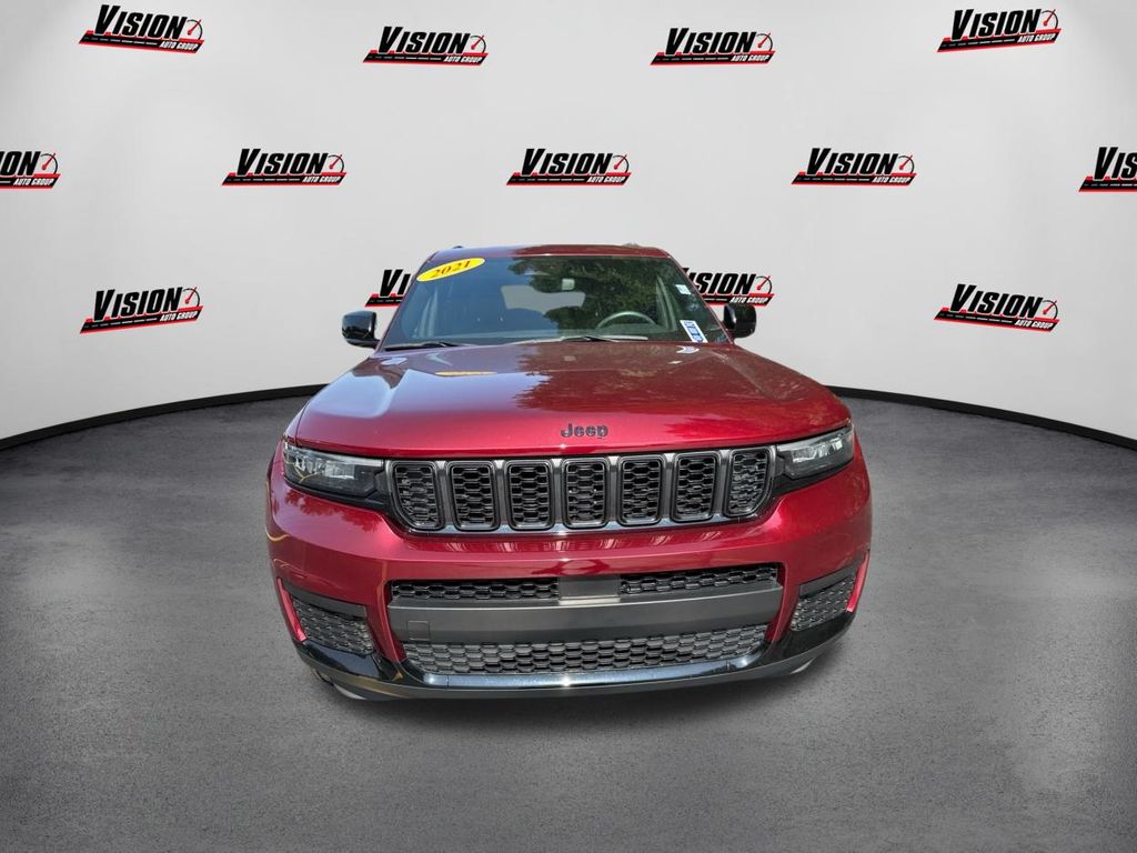 2021 Jeep Grand Cherokee Altitude photo 3