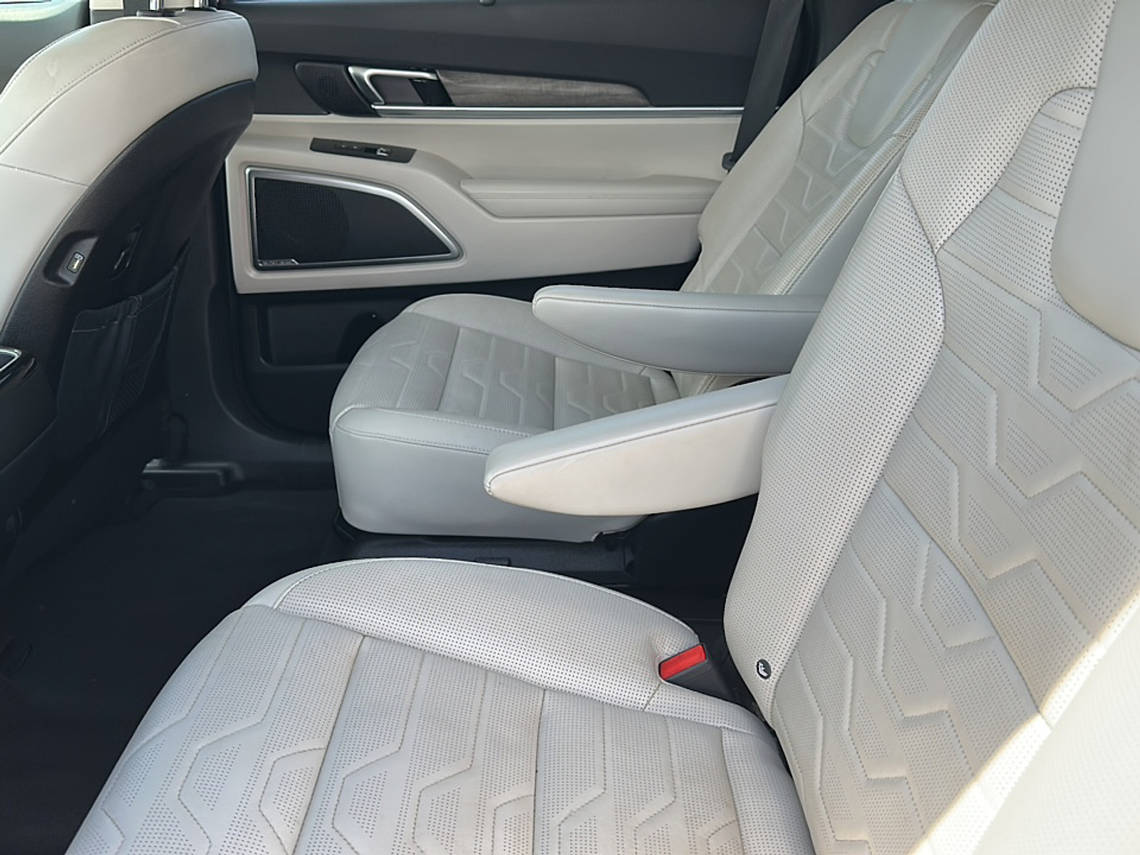 2022 Kia Telluride SX photo 9
