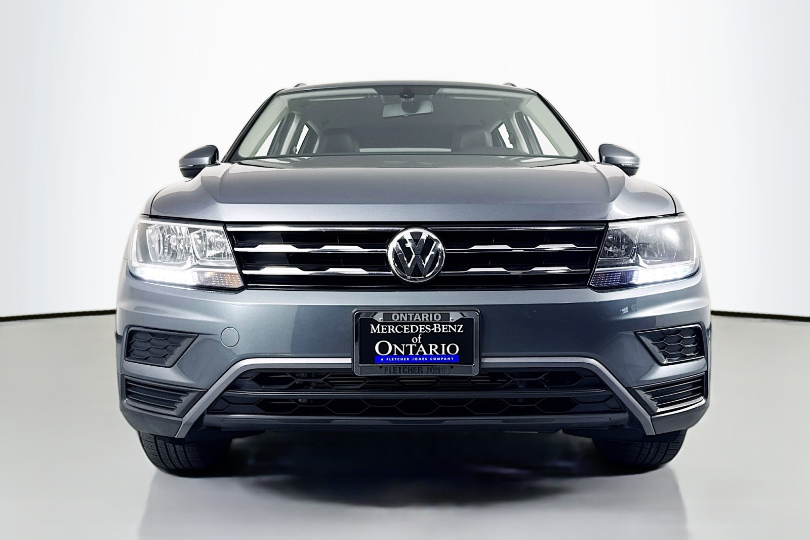 2021 Volkswagen Tiguan SE photo 2