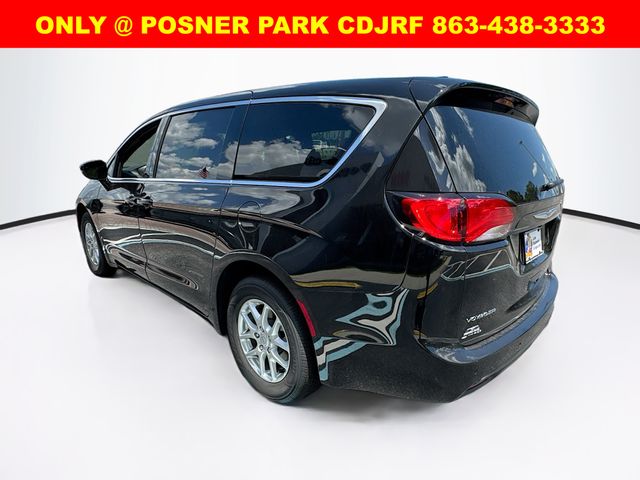 2026 Chrysler Voyager LX photo 7