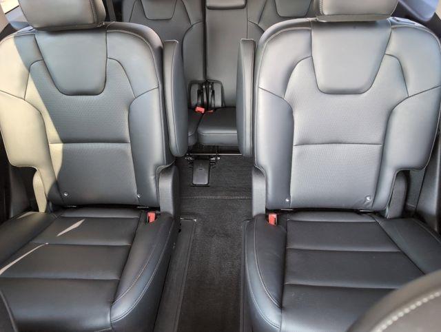 2022 Kia Telluride S photo 23