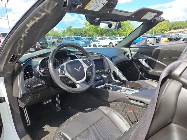 2015 Chevrolet Corvette Stingray Z51 3LT photo 18