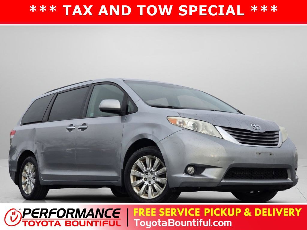 2011 Toyota Sienna XLE
