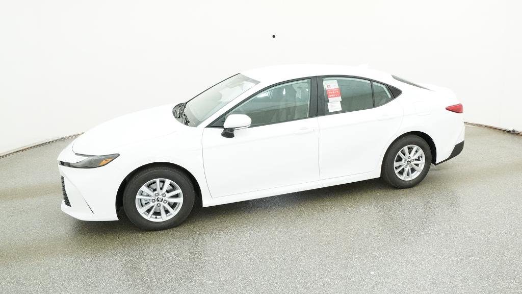 2026 Toyota Camry LE photo 7