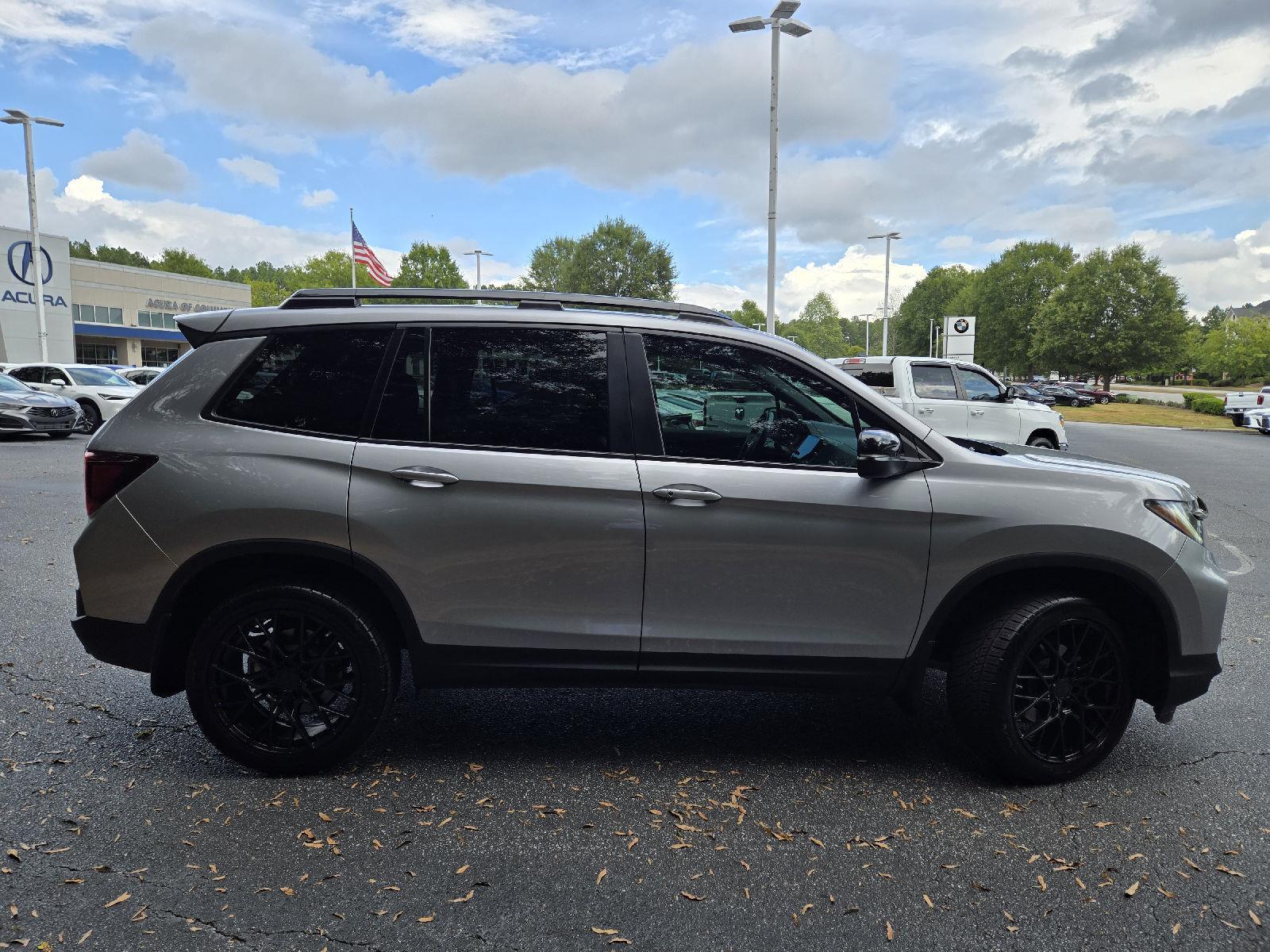 2022 Honda Passport TrailSport photo 2