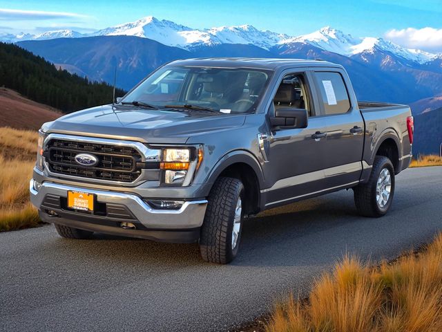 2023 Ford F-150 XLT photo 4