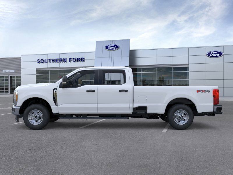 2025 Ford F-250 photo 4