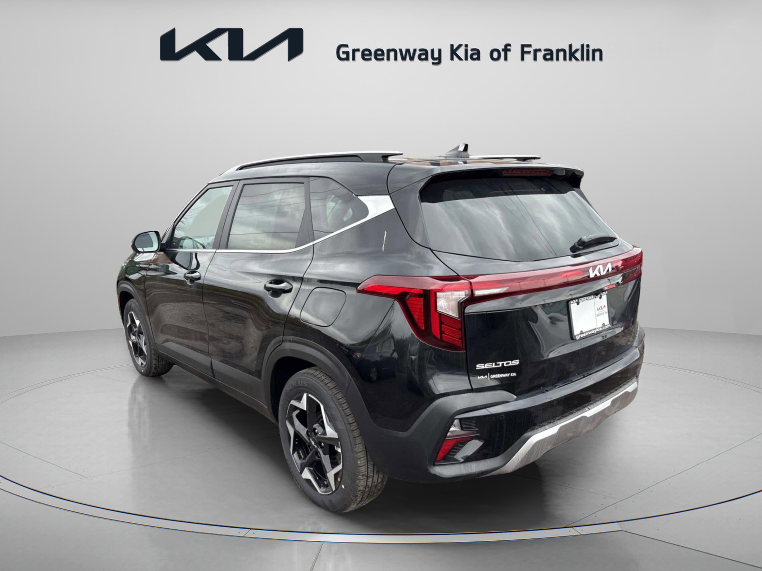 2026 Kia Seltos EX photo 4