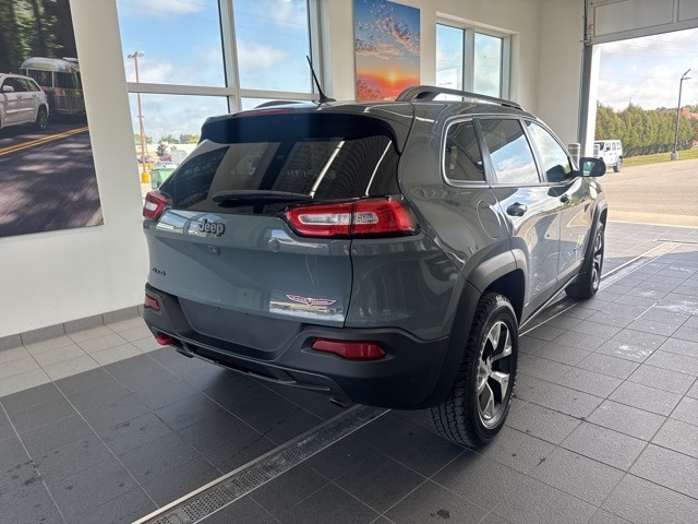 2014 Jeep Cherokee Trailhawk photo 3