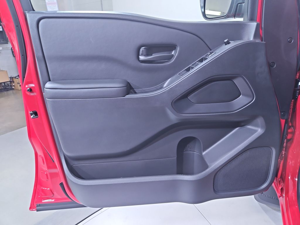 2026 Nissan Frontier SV photo 10