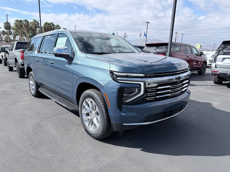 2026 Chevrolet Suburban Premier's photo